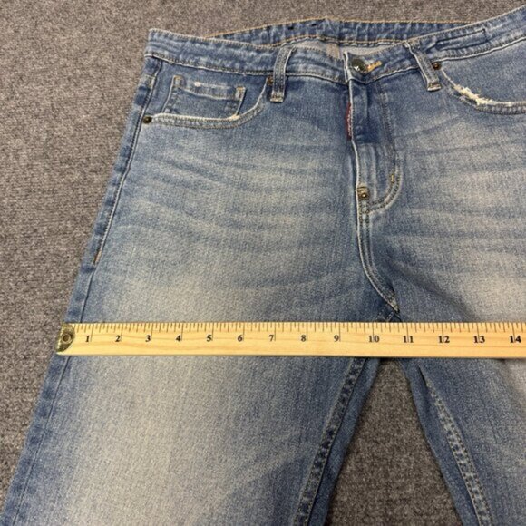 DSQUARED2 Jeans Mens Measure 32x31 Blue Light Med Wash Straight Leg Italy - Picture 9 of 9